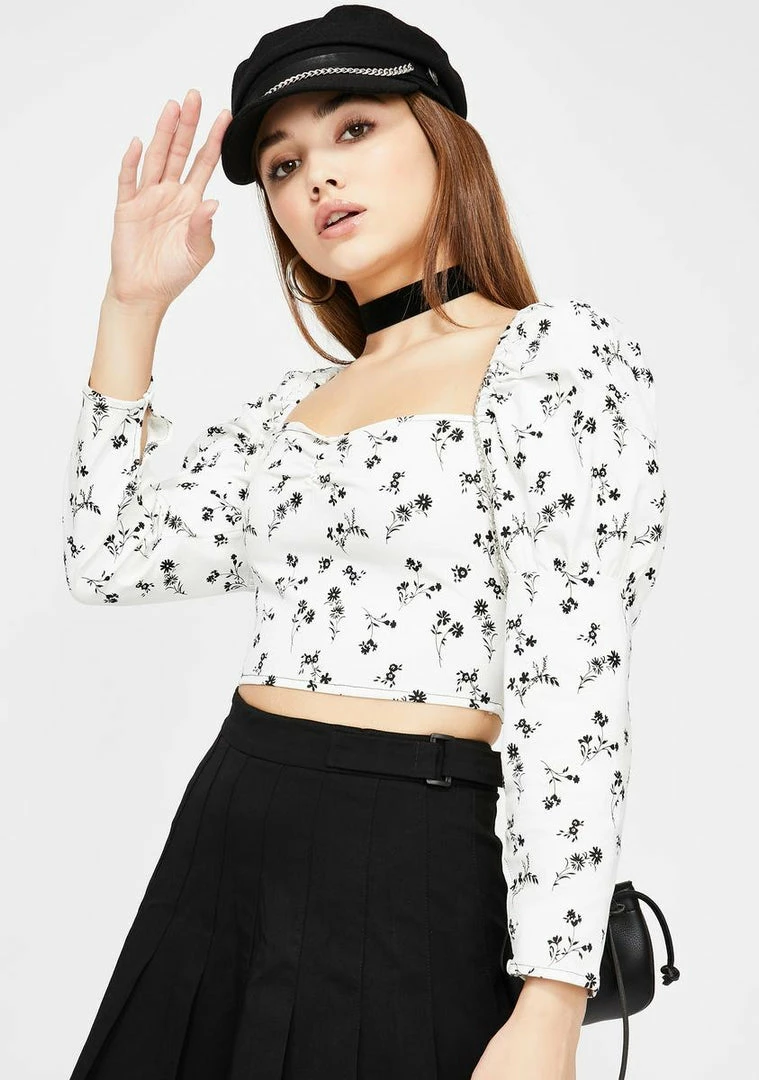Momokrom Flower Puff Crop Top 4 Momokrom Flower Puff Crop Top