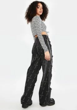 Momokrom High Rise Baggy Boyfriend Jeans With Chain Detail And Distressing 9 Momokrom High Rise Baggy Boyfriend Jeans With Chain Detail And Distressing